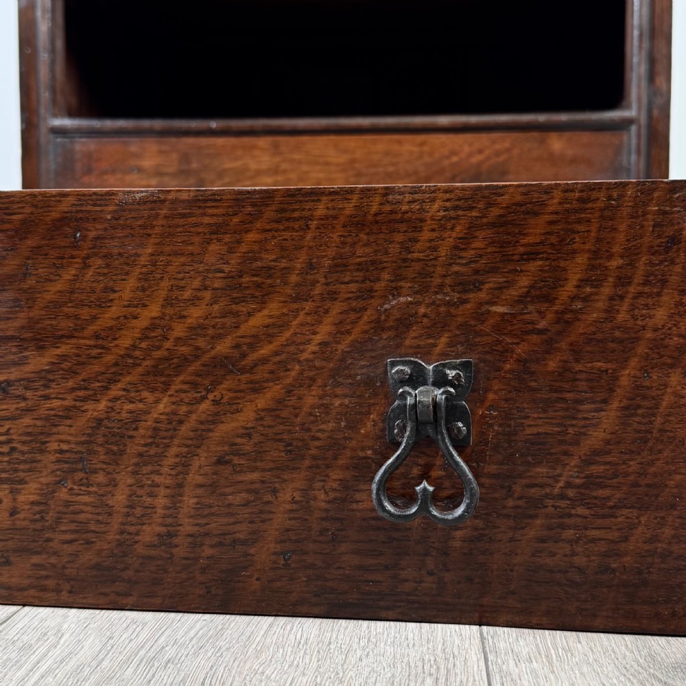 Antique 20th Century Fine Quality Cupboard In Oak  View XII