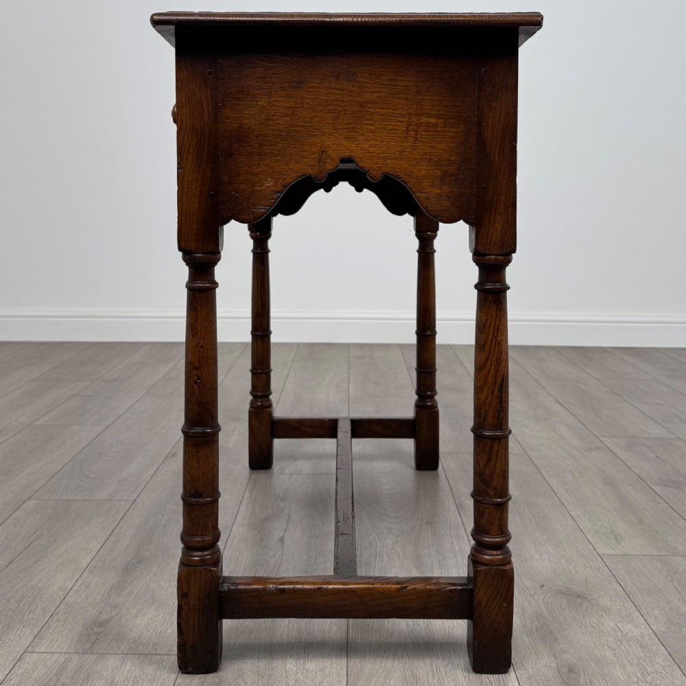 Antique 20th Century Good Quality Side Table In Oak  View III