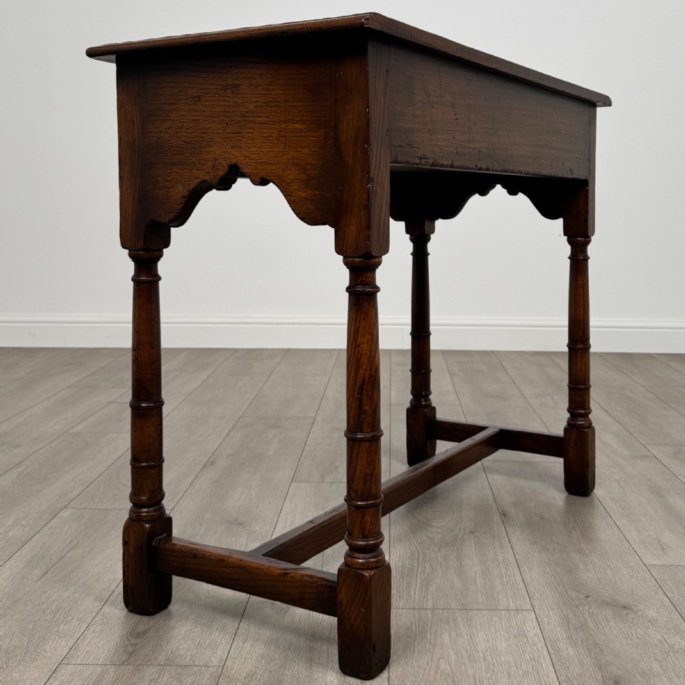 Antique 20th Century Good Quality Side Table In Oak  View IV