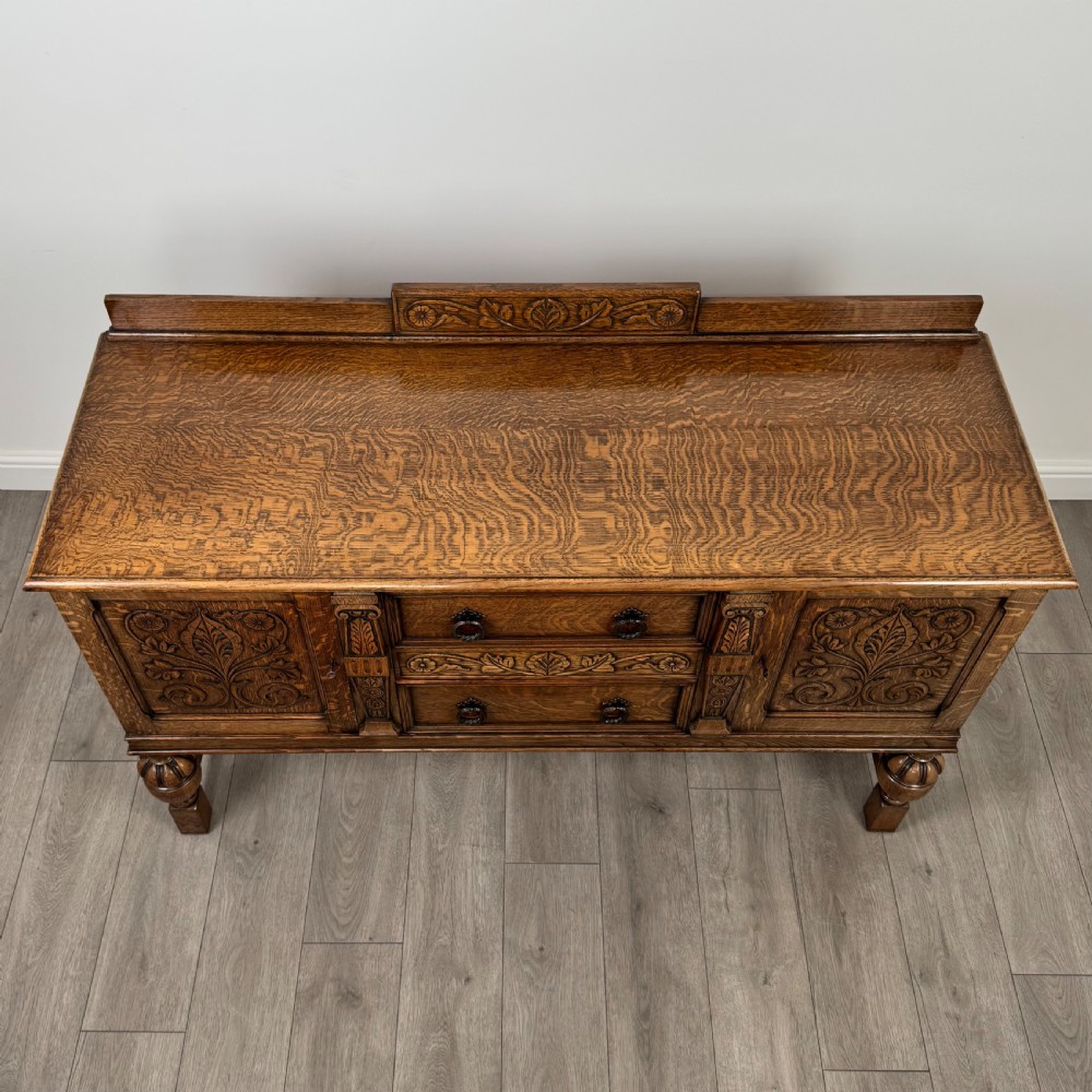 Antique 20th Century Fine Quality Carved Oak Sideboard View X