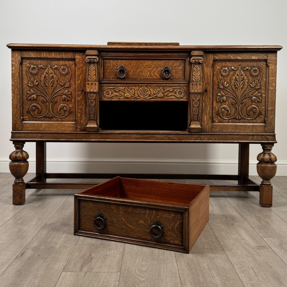 Antique 20th Century Fine Quality Carved Oak Sideboard View XI