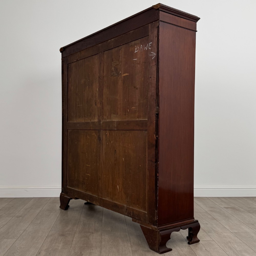  Antique 20th Century Good Quality Display Cabinet In Mahogany  View IX