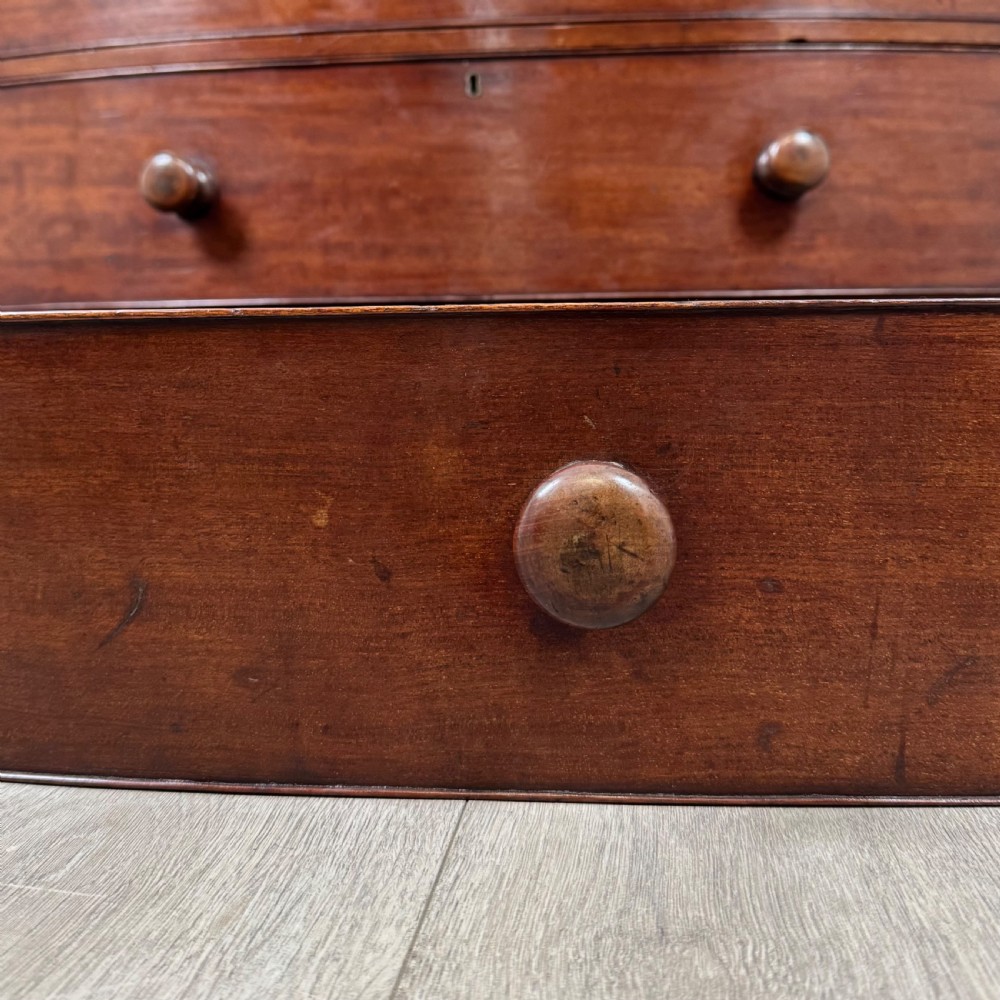 Antique 18th Century Bow Front Chest Of Drawers In Mahogany  View XII