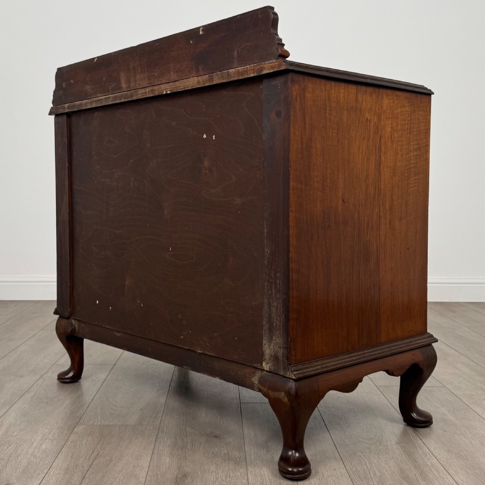 Antique 20th Century Good Quality Cupboard In Burr Walnut  View VII