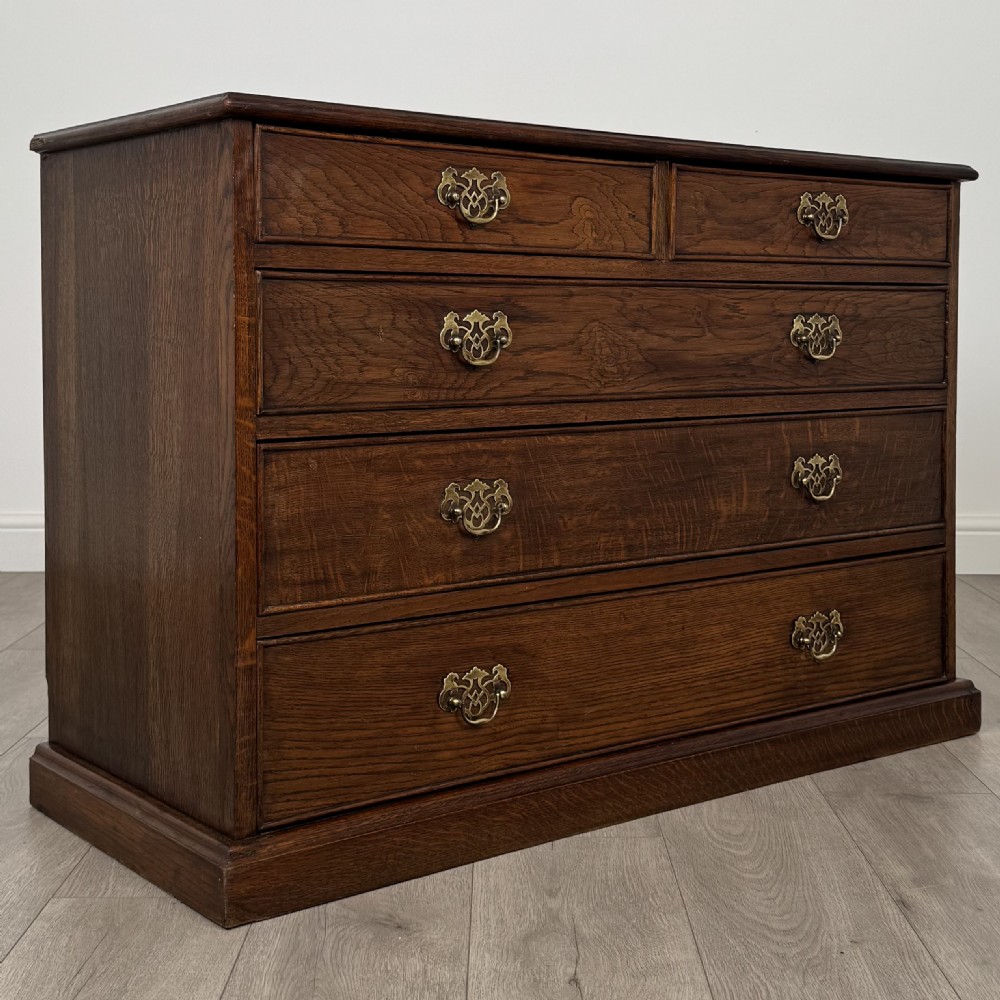  Antique 20th Century Chest Of Drawers In Oak View VIII