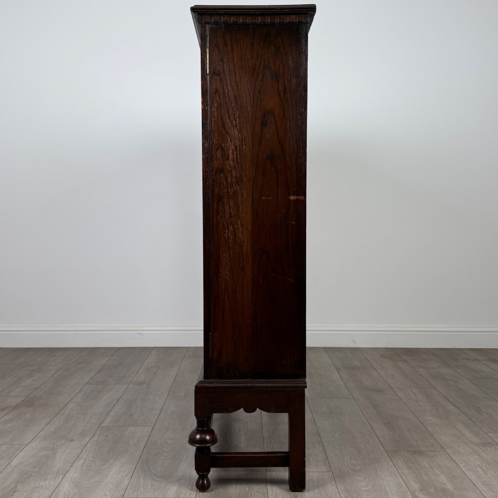 Antique 20th Century Good Quality Oak Display Cabinet View VI