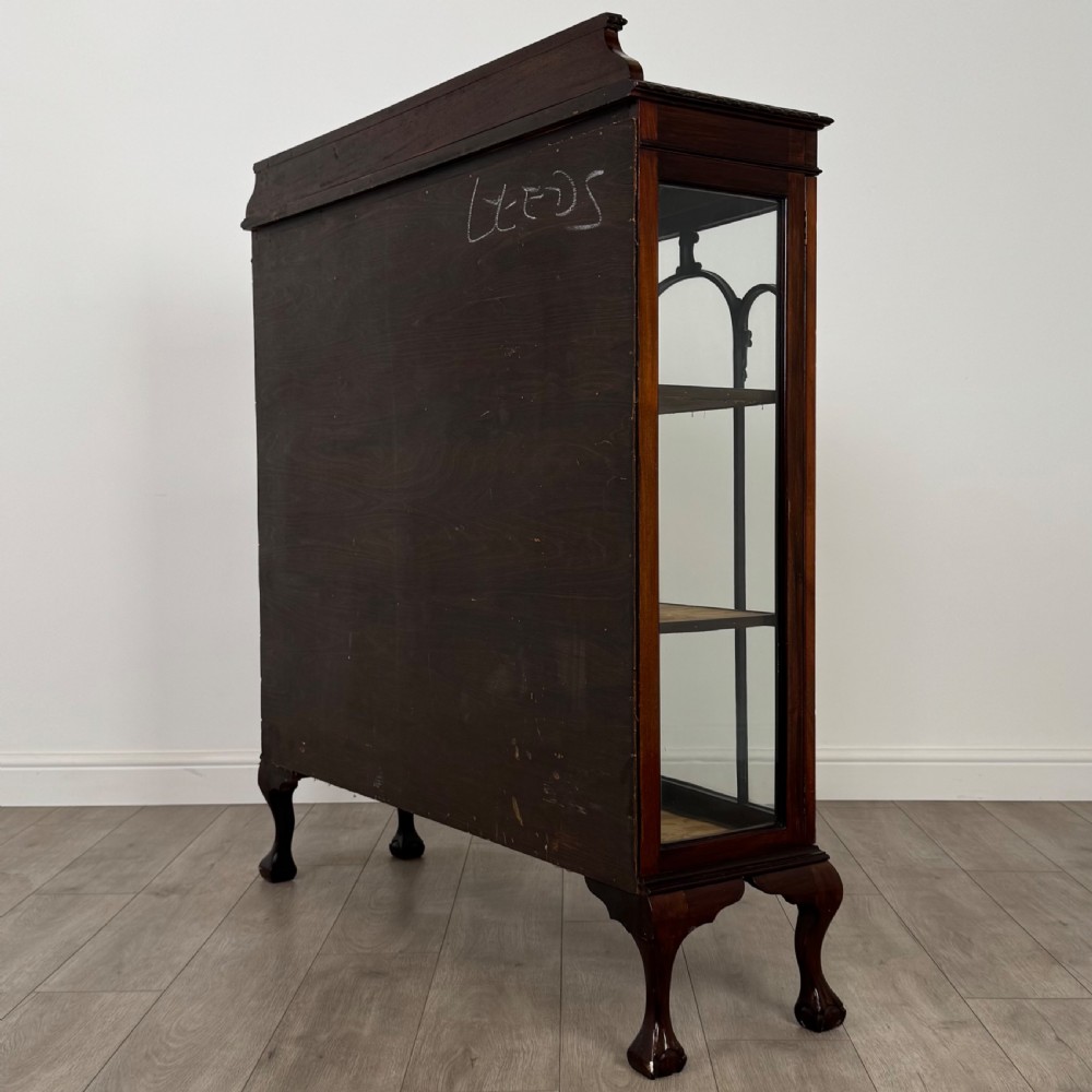  Antique 20th Century Good Quality Display Cabinet In Mahogany  View VIII