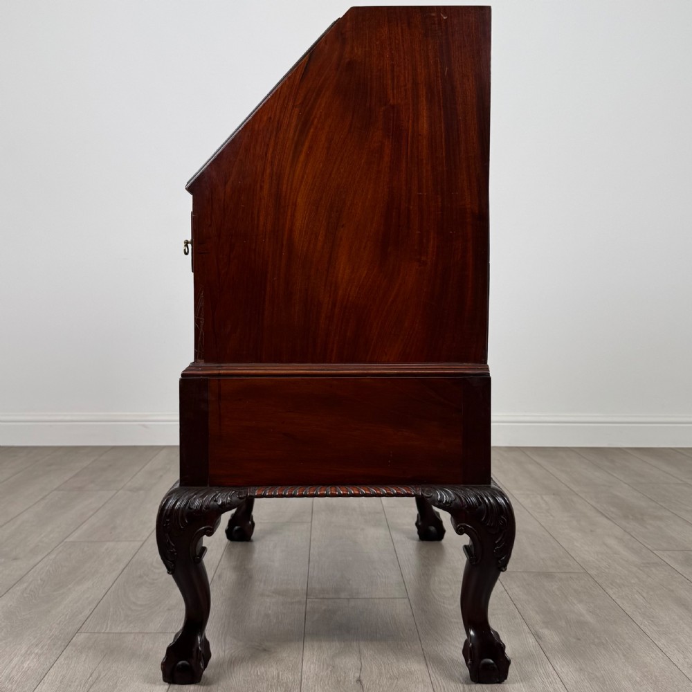  Antique 20th Century Fine Quality Bureau In Mahogany  View IV