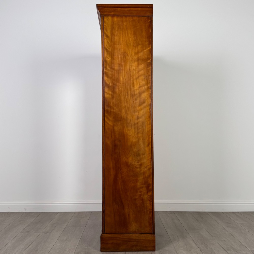 Antique 20th Century Fine Quality Wardrobe In Burr Walnut  View IV