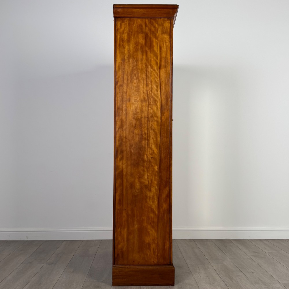 Antique 20th Century Fine Quality Wardrobe In Burr Walnut  View VIII