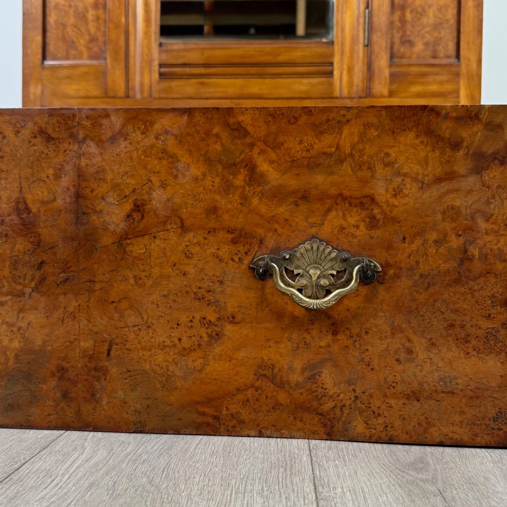 Antique 20th Century Fine Quality Wardrobe In Burr Walnut  View XI
