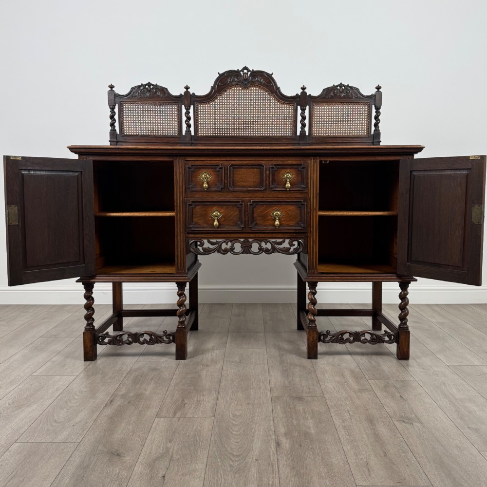 Antique 20th Century Jacobean Sideboard In Oak  View II