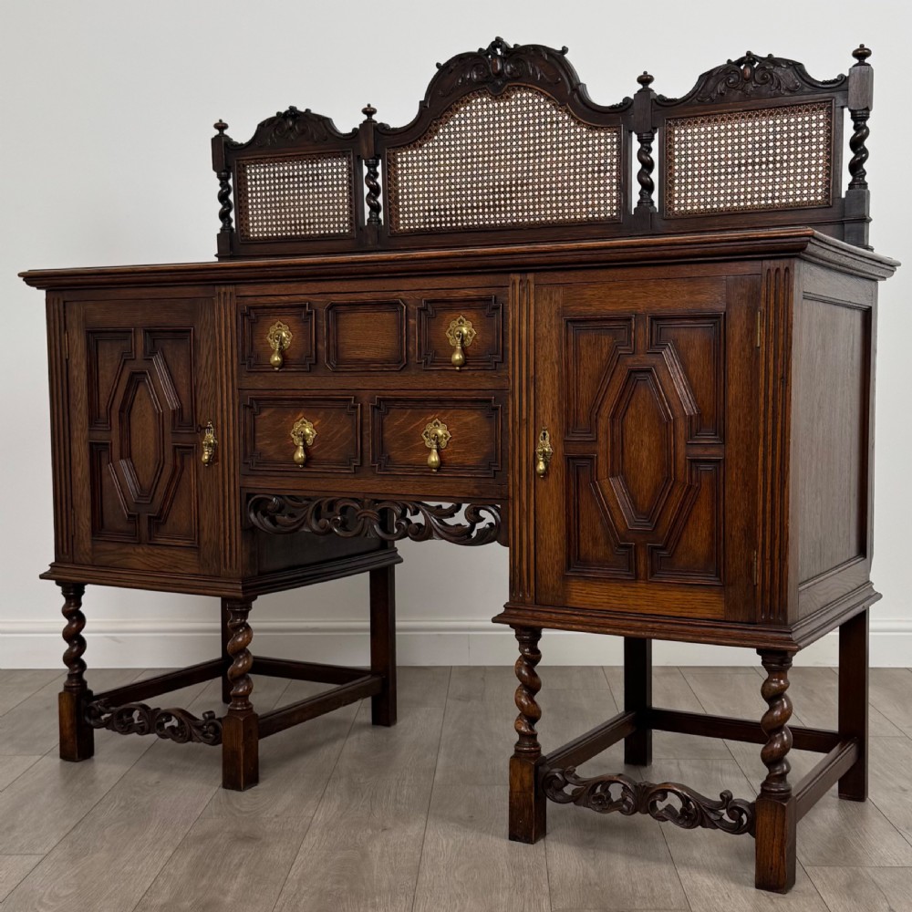 Antique 20th Century Jacobean Sideboard In Oak  View III