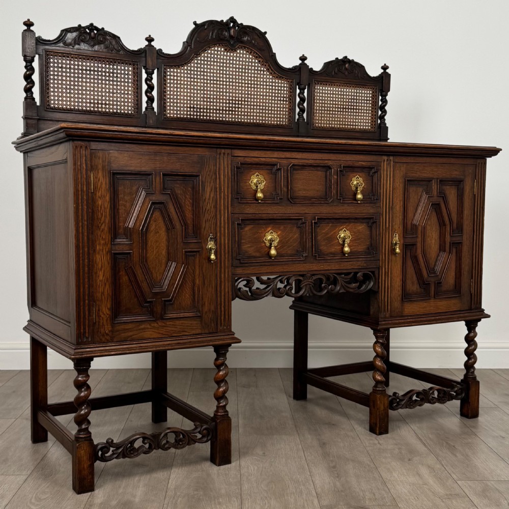 Antique 20th Century Jacobean Sideboard In Oak  View IX