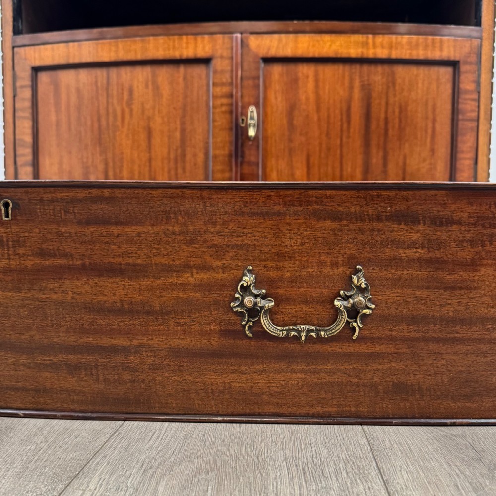 Antique 20th Century Fine Quality Chest Of Drawers In Mahogany  View XIII