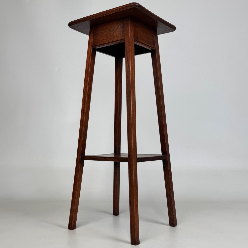 Antique 20th Century Good Quality Plant Stand In Oak View VI