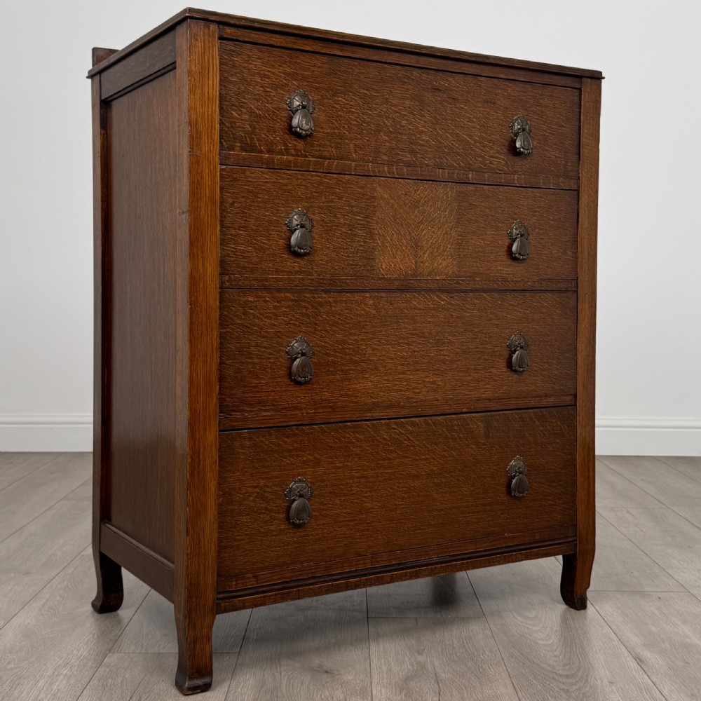 Antique 20th Century Chest Of Drawers In Oak View VIII