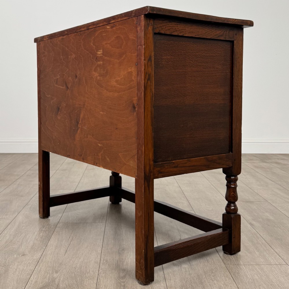  Antique 20th Century Good Quality Cupboard In Oak  View VII
