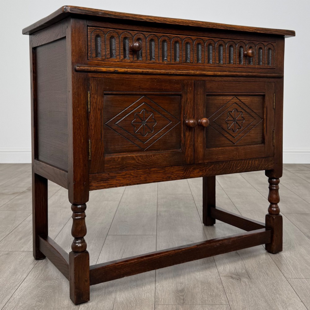  Antique 20th Century Good Quality Cupboard In Oak  View IX