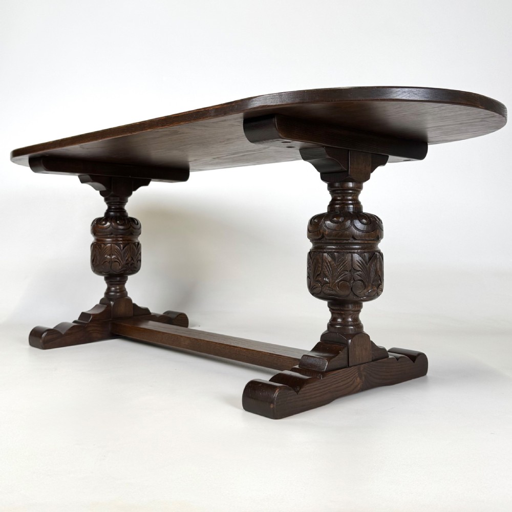  Antique 20th Century Coffee Table In Oak  View VI