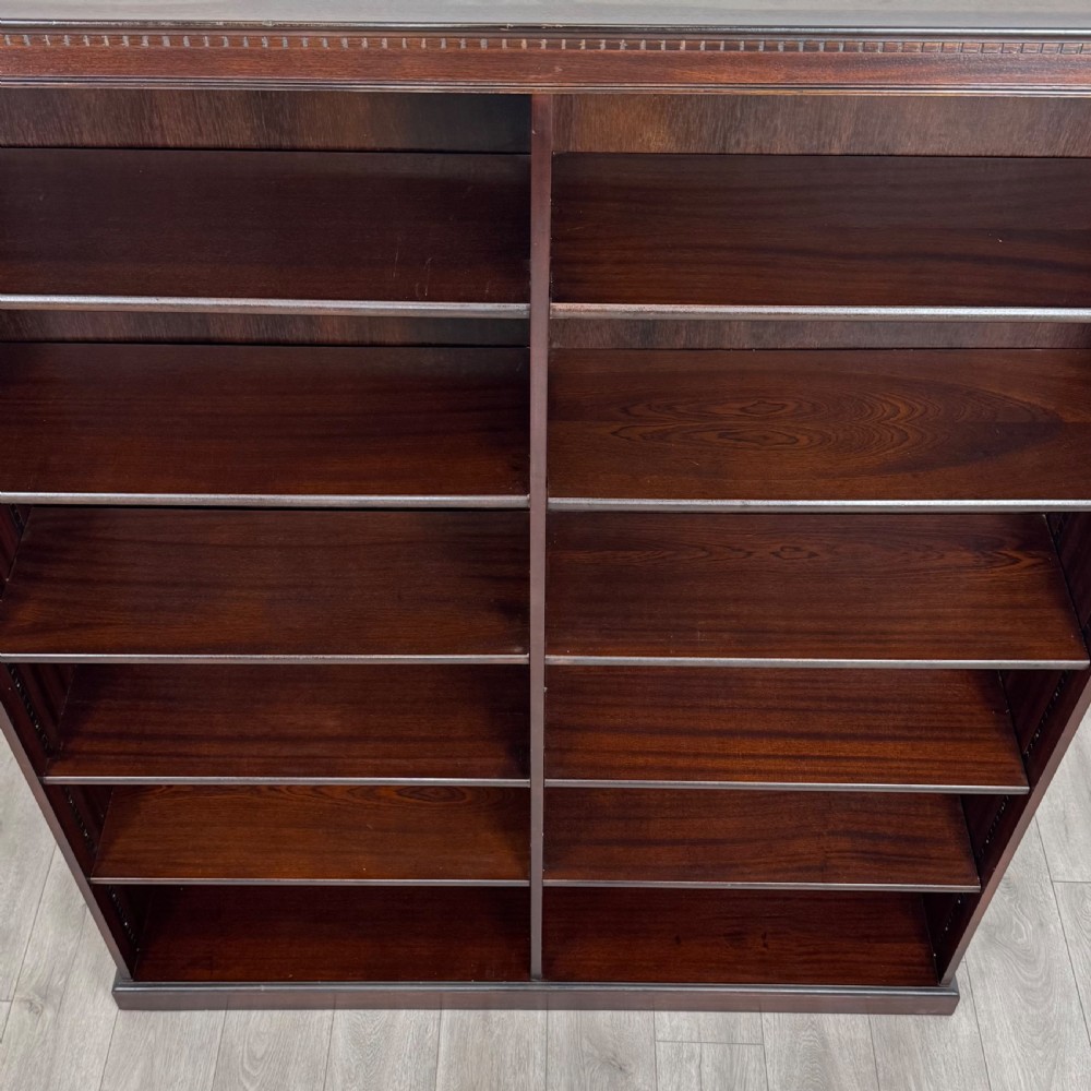 Antique 20th Century Large Open Bookcase In Mahogany  View X