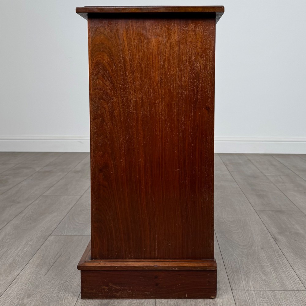 Antique 20th Century Cabinet In Burr Walnut  View IV