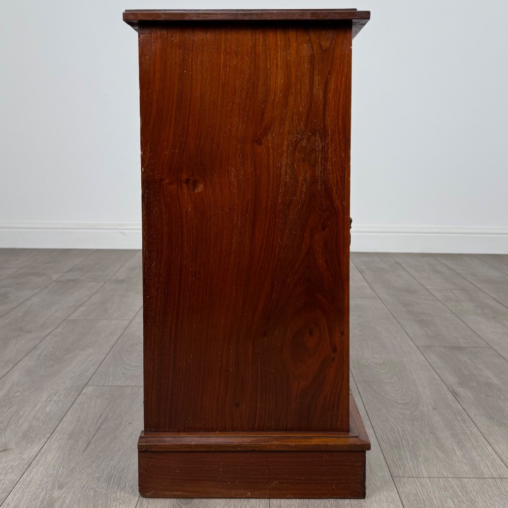 Antique 20th Century Cabinet In Burr Walnut  View VIII