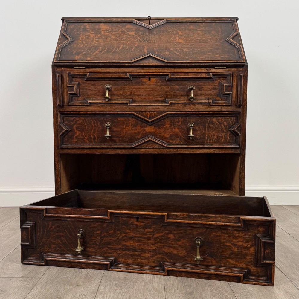 Antique 20th Century Fine Quality Jacobean Bureau In Oak View XII