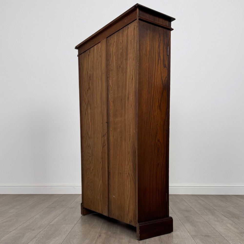 Antique 20th Century Good Quality Display Cabinet In Oak  View VII