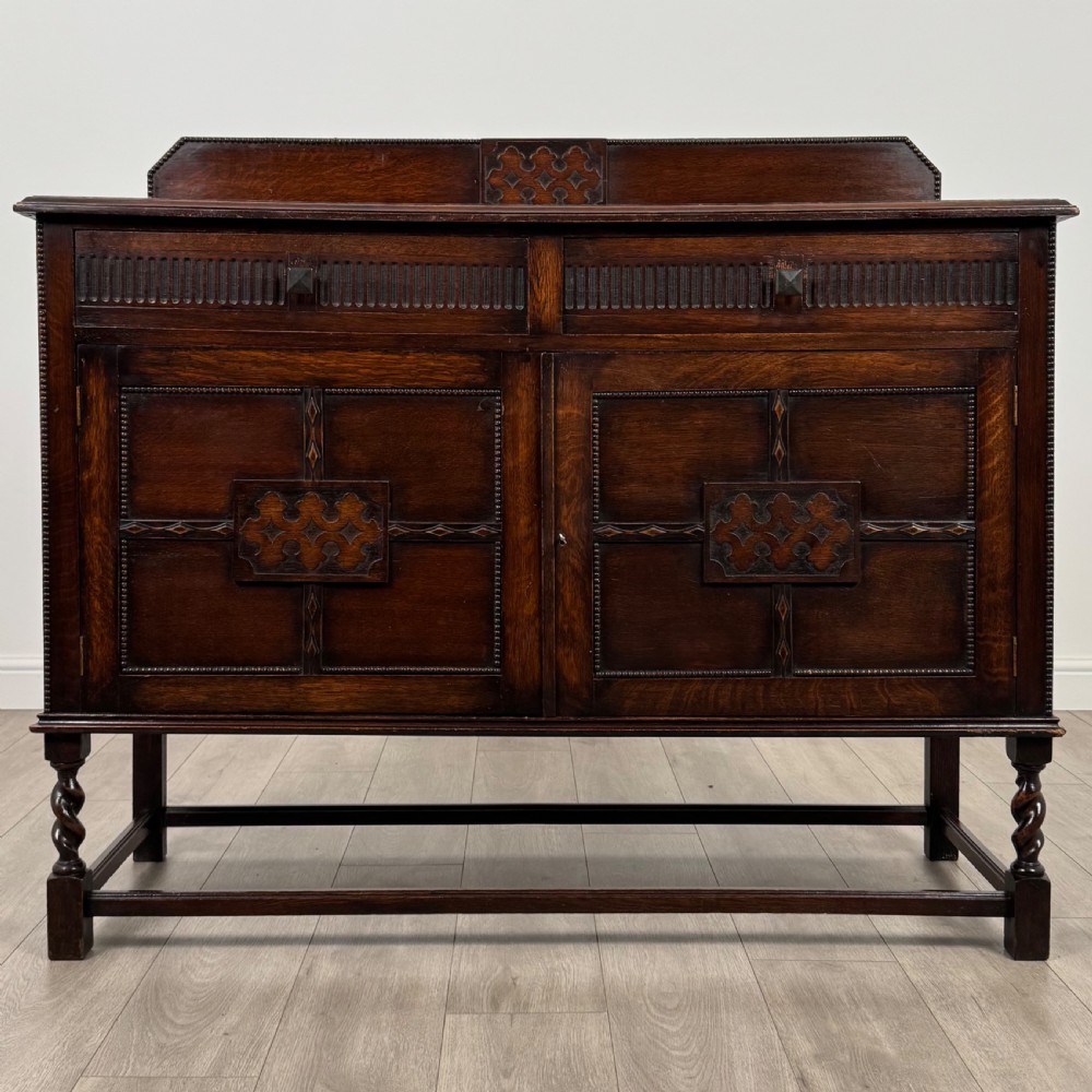 Antique 20th Century Barley Twist Sideboard In Oak 