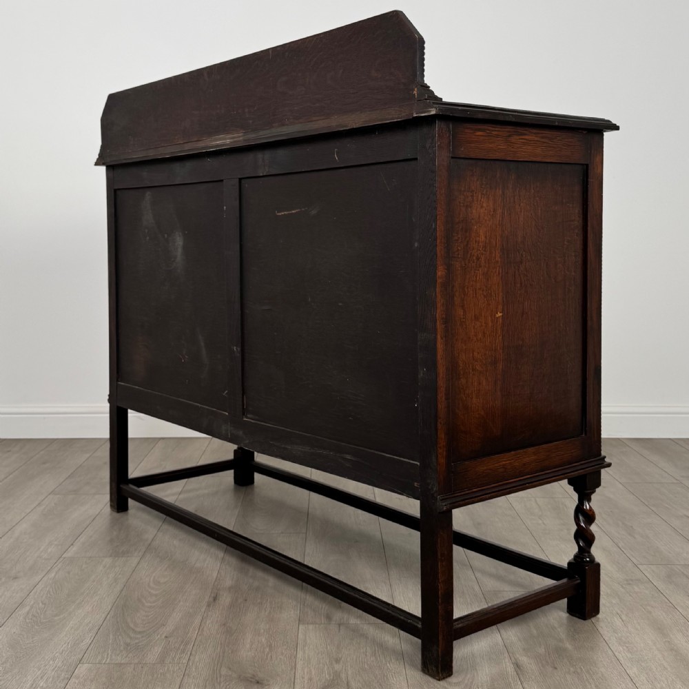 Antique 20th Century Barley Twist Sideboard In Oak  View VII
