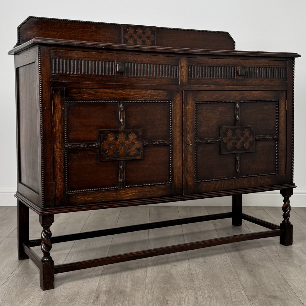 Antique 20th Century Barley Twist Sideboard In Oak  View IX