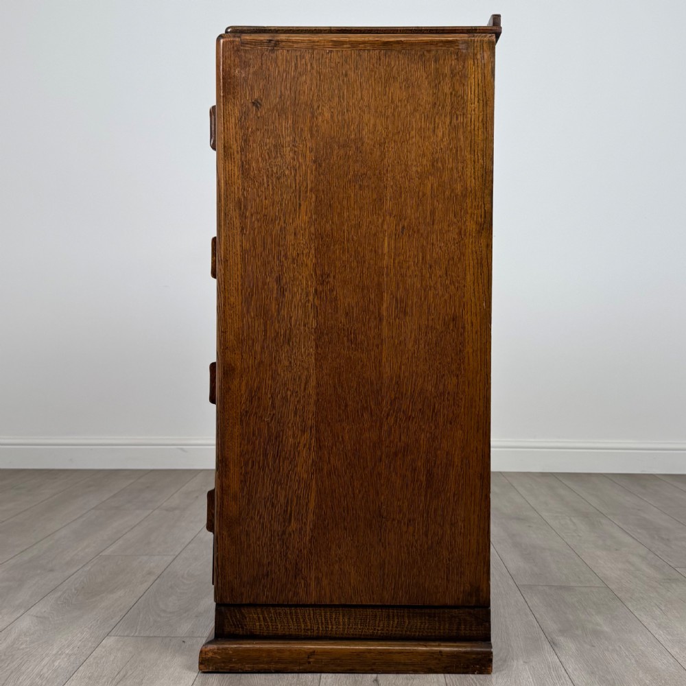 Antique 20th Century Chest Of Drawers In Oak  View III