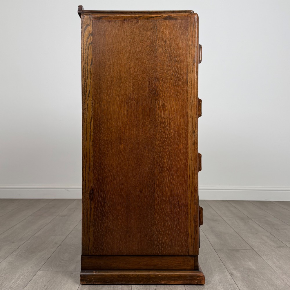 Antique 20th Century Chest Of Drawers In Oak  View VII