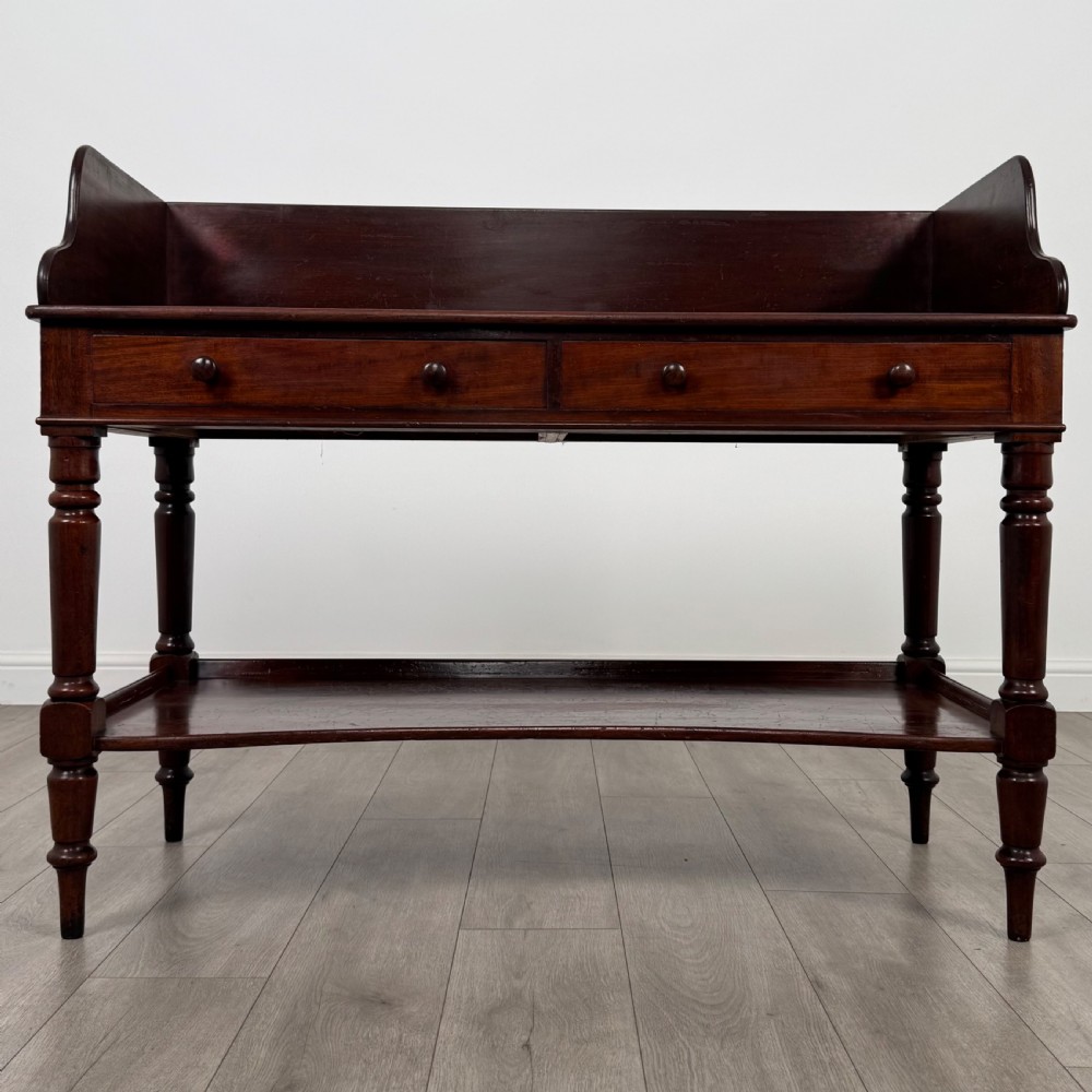 Antique 19th Century Washstand In Mahogany 