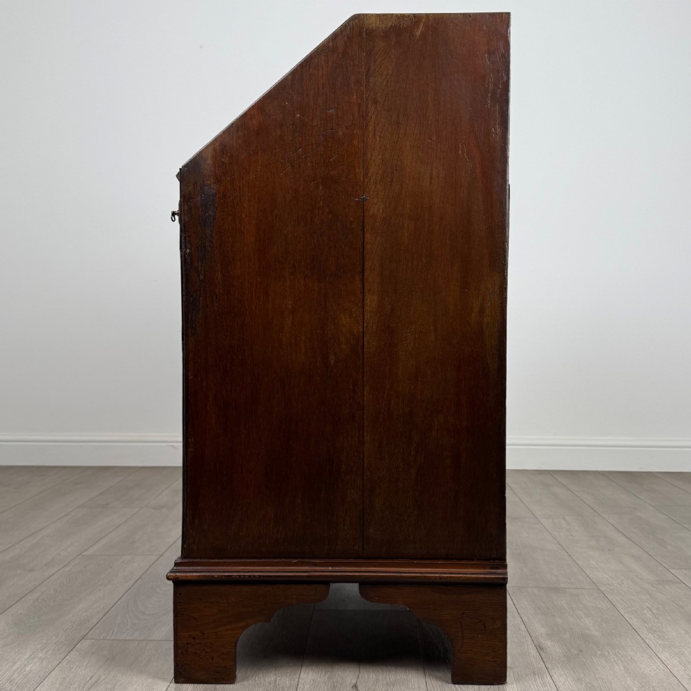  Antique 18th Century Good Quality Bureau In Oak  View IV