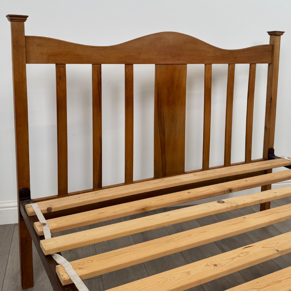 Antique 20th Century Double Bed In Walnut View X