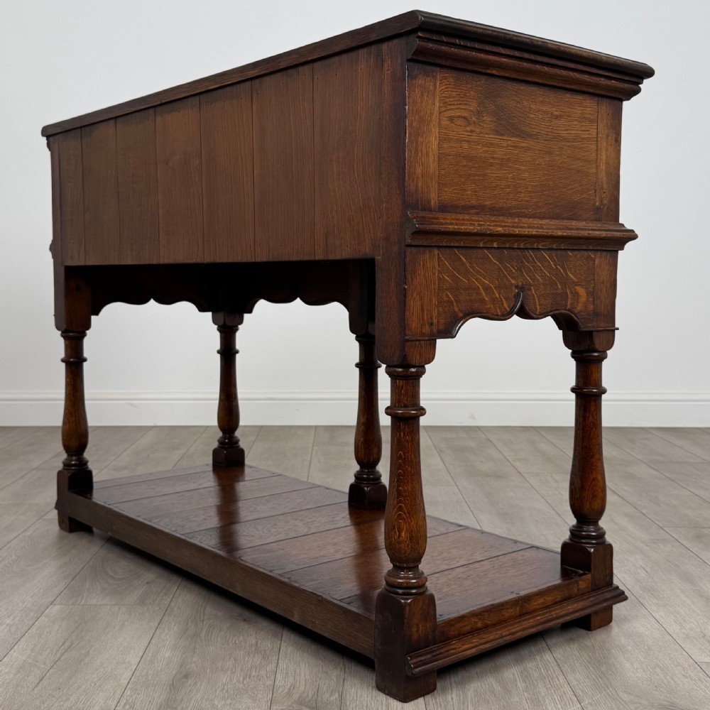  Antique 20th Century Fine Quality Dresser Base In Oak  View VI