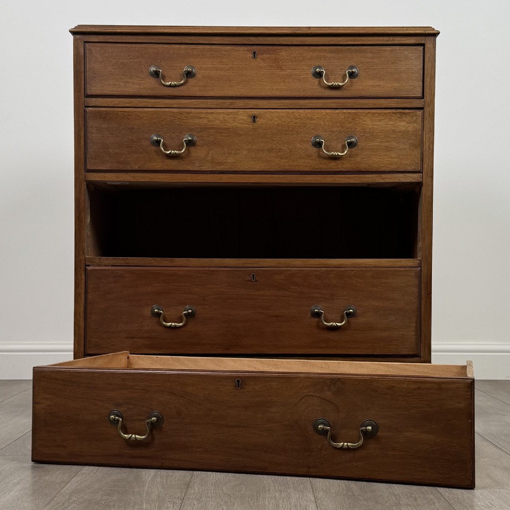 Antique 19th Century Good Quality Mahogany Chest Of Drawers  View XII