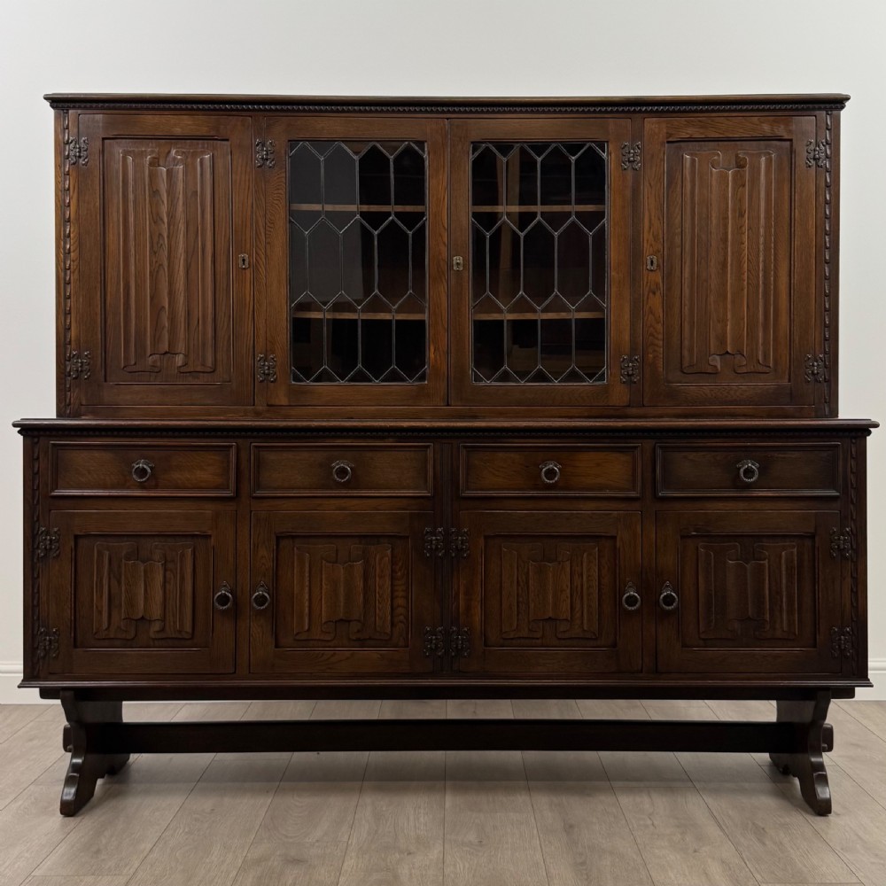 Antique 20th Century Good Quality Linenfold Dresser In Oak  View II