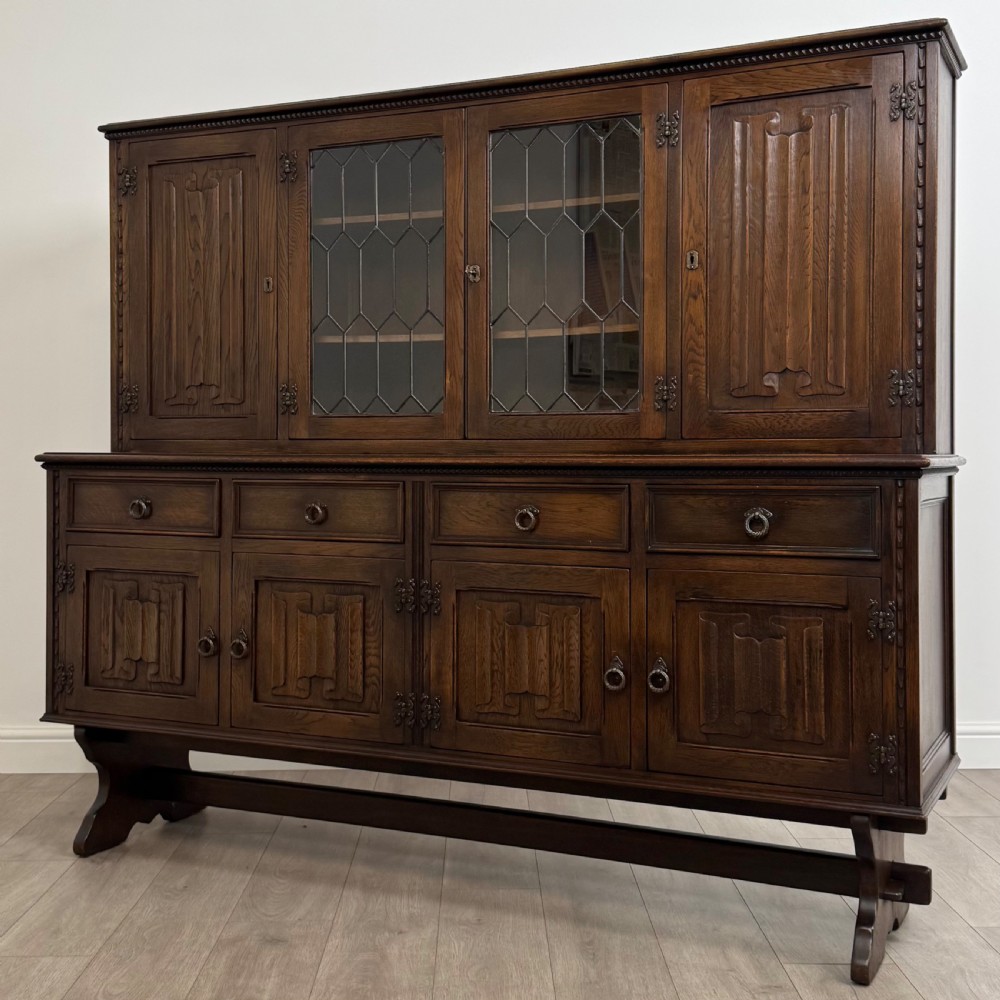 Antique 20th Century Good Quality Linenfold Dresser In Oak  View IV