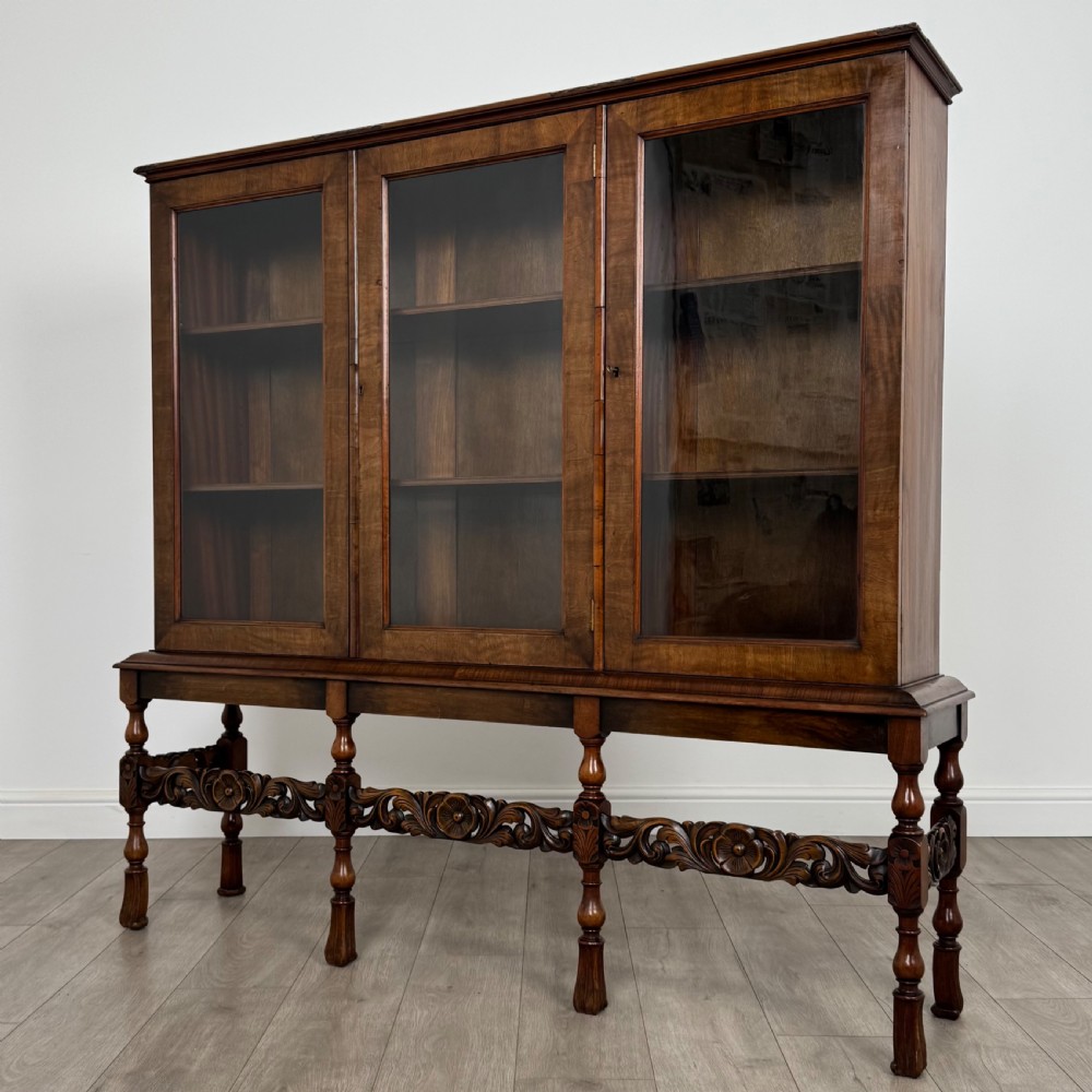 Antique 20th Century Good Quality Display Cabinet In Walnut  View V