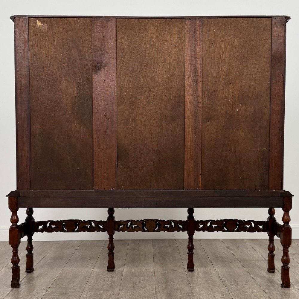 Antique 20th Century Good Quality Display Cabinet In Walnut  View XIII