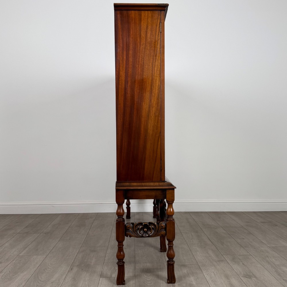 Antique 20th Century Good Quality Display Cabinet In Walnut  View XV