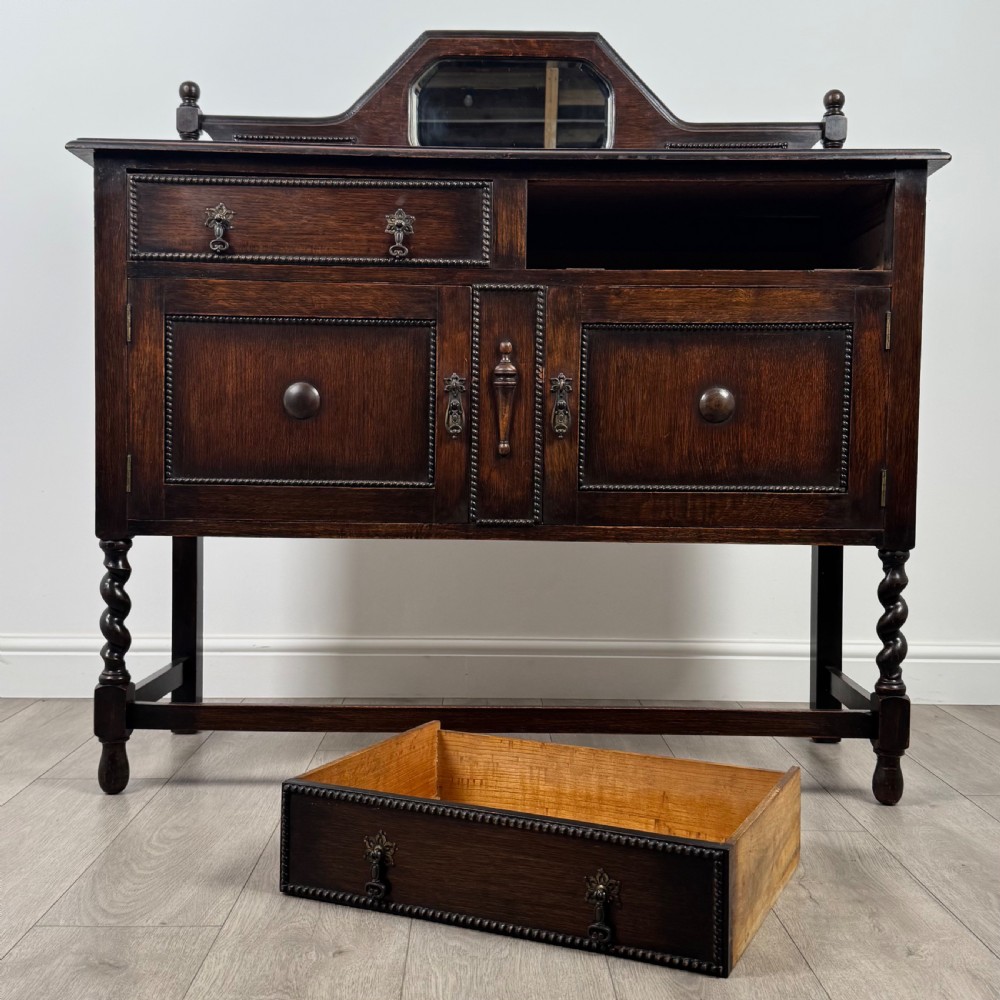 Antique 20th Century Barley Twist Sideboard In Oak  View XI