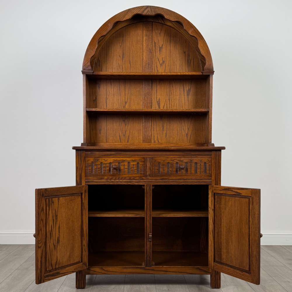  Antique 20th Century Good Quality Dresser In Oak  View II