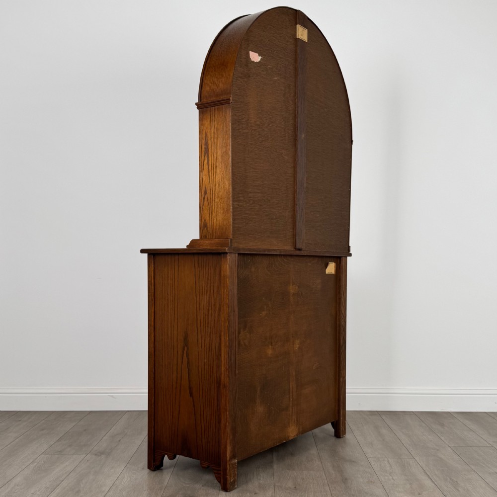  Antique 20th Century Good Quality Dresser In Oak  View V