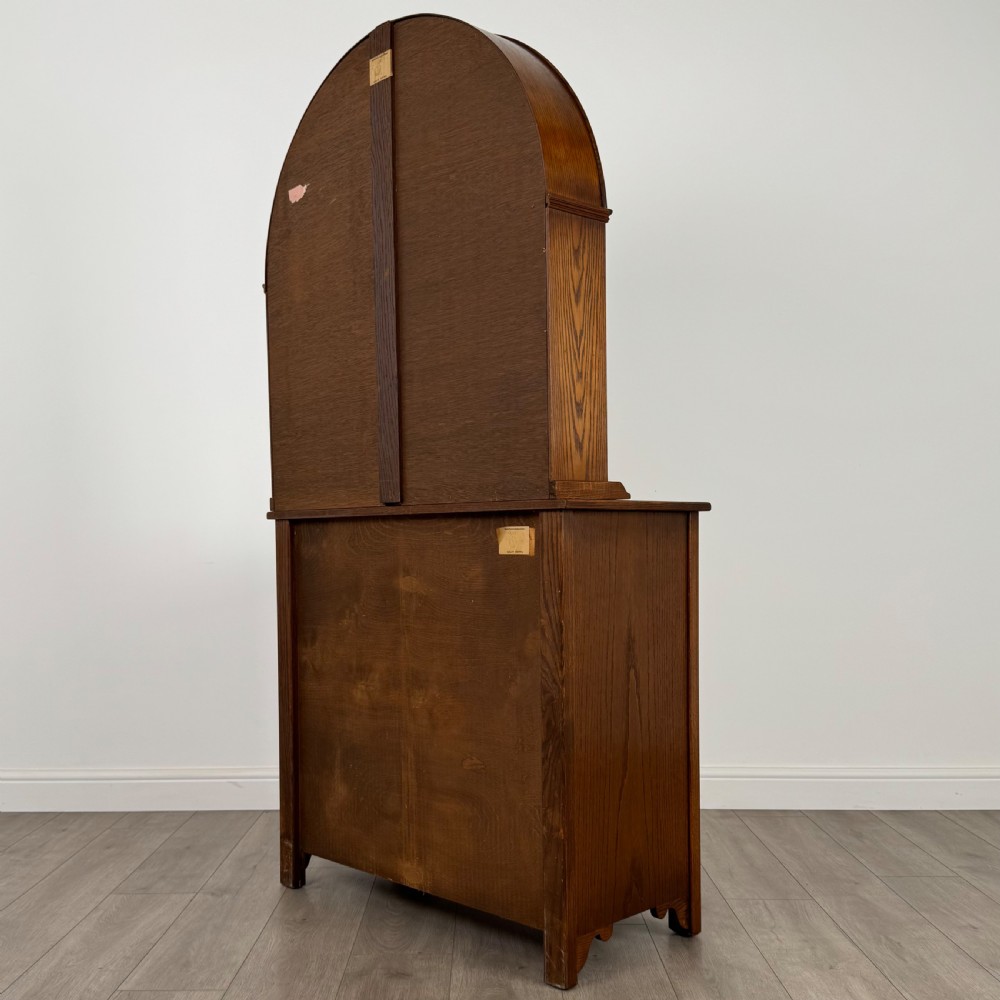 Antique 20th Century Good Quality Dresser In Oak  View VII