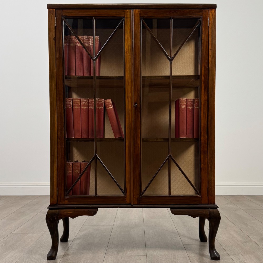 Antique 20th Century Display Cabinet In Mahogany