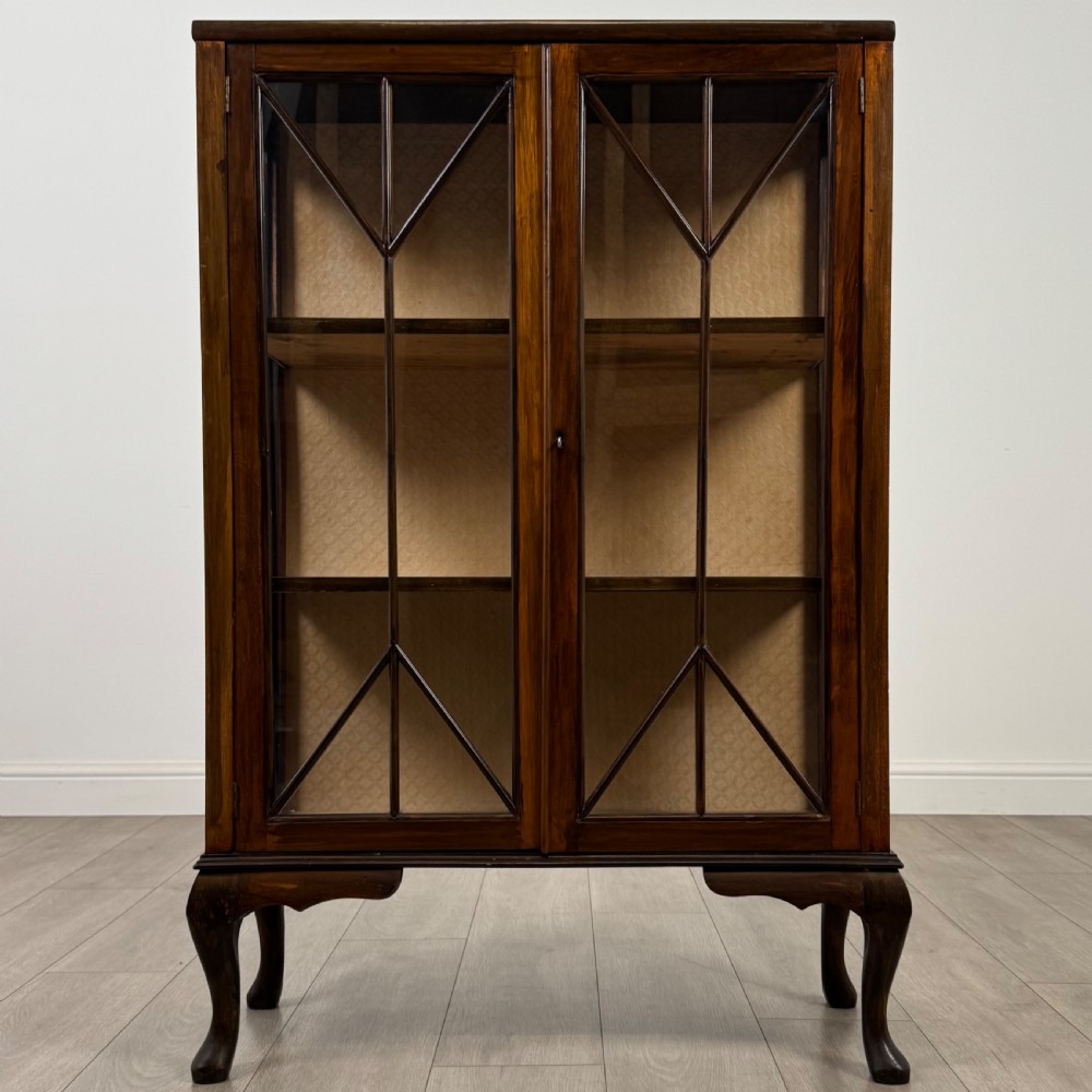 Antique 20th Century Display Cabinet In Mahogany View II